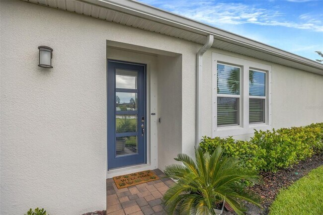 Photo - 5886 Timberdale Ave