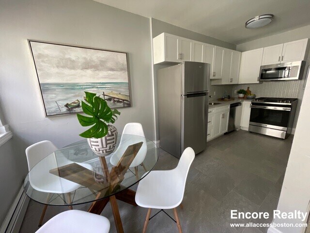 Photo - 233 Lafayette St Unit 14