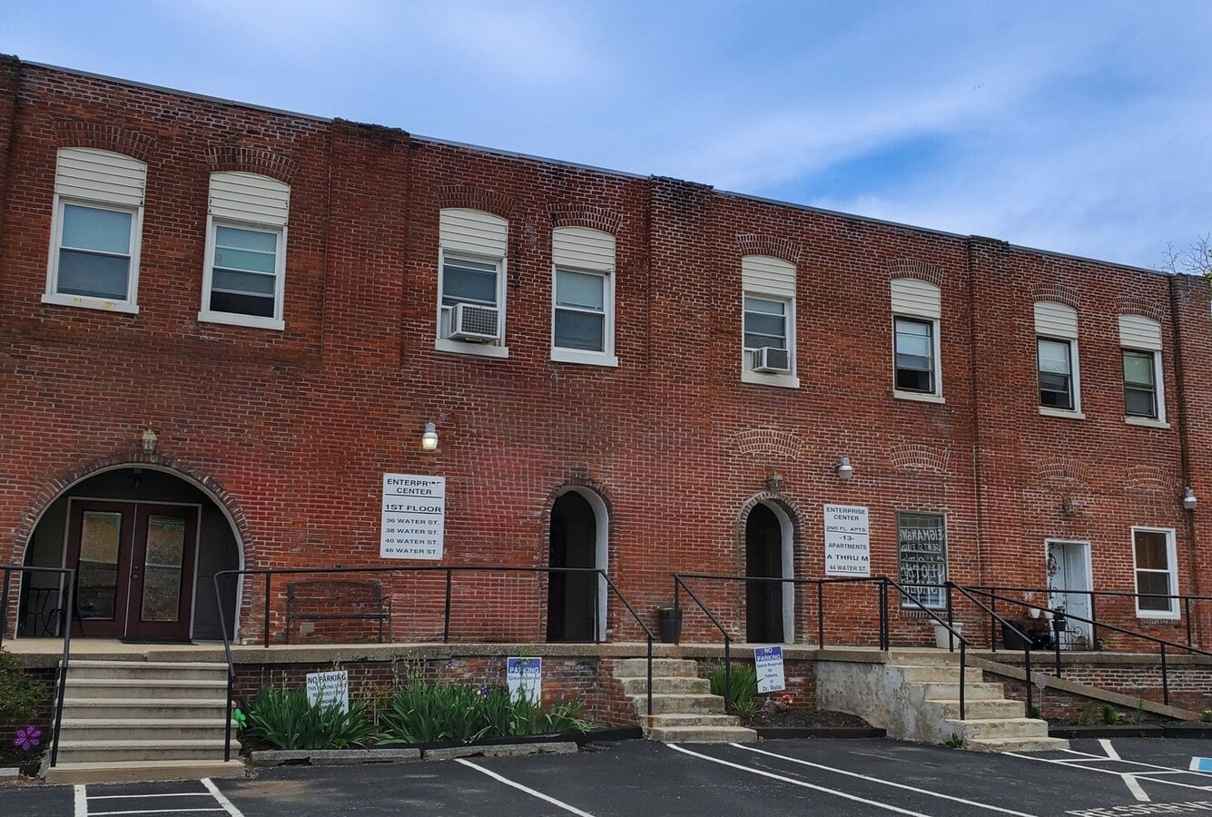 Spacious One Bedroom Apartment - Spacious One Bedroom Apartment
