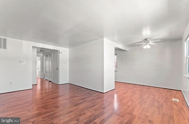 Photo - 13093 Blakeslee Dr