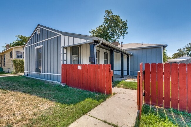 Photo - 3-BEDROOM HOME IN HIGHLAND PARK