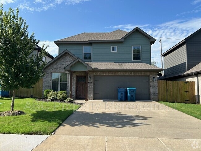 Building Photo - 3205 SW Hillstone Ave Rental