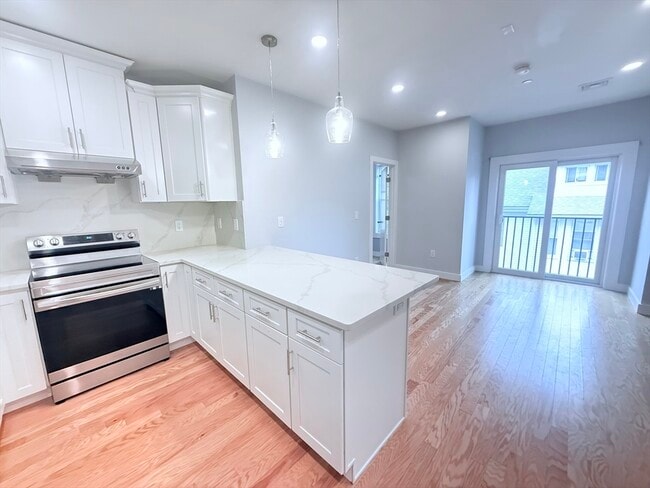 Photo - 222 Arlington St Unidad 2A Rental
