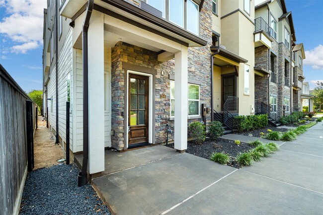 Photo - 2640 Fountain Key Blvd