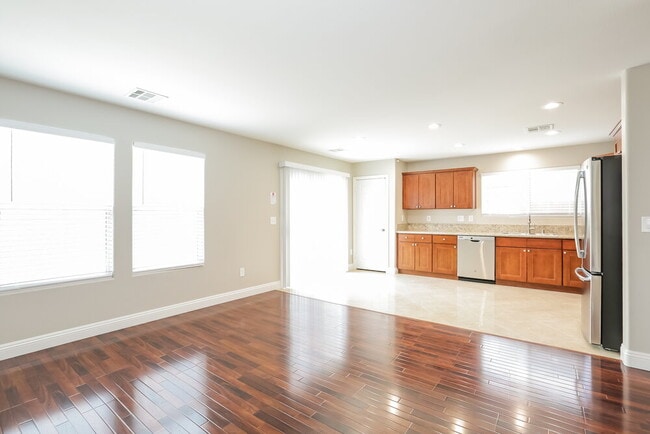 Photo - 11124 Verismo St