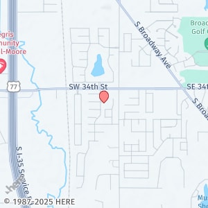 Building Photo - 804 SW 36th St