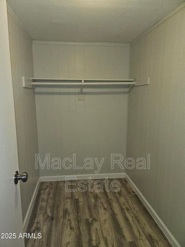 Photo - 720 S 97th Pl