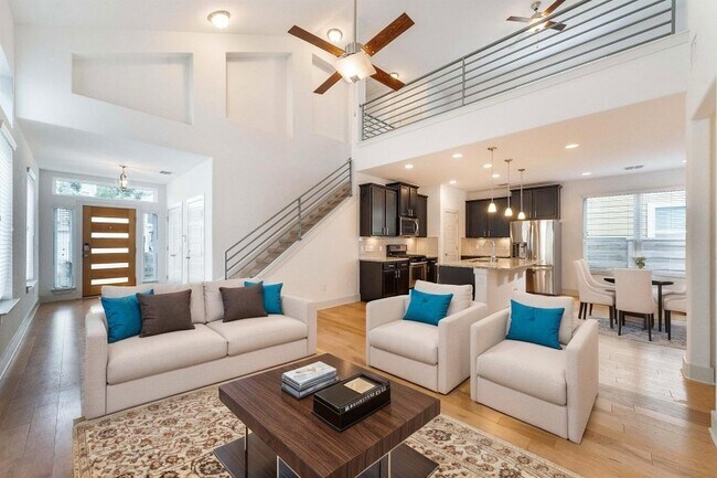 Photo - 1408 Casa Dr