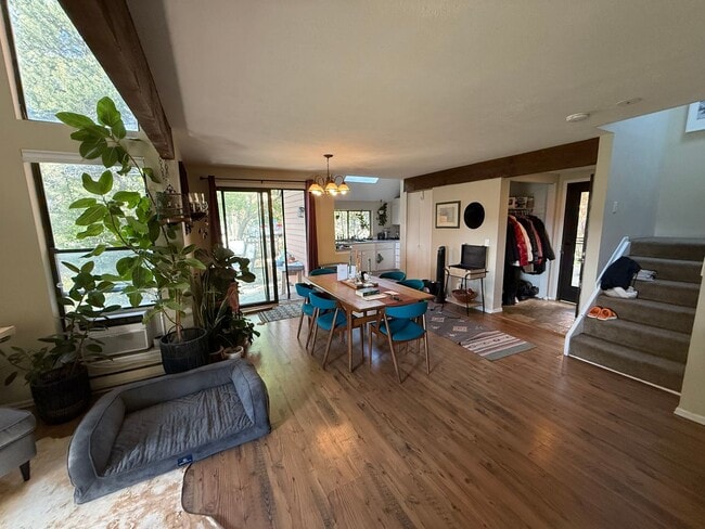 Photo - Spacious End-Unit Townhome in Scenic Shanahan Ridge