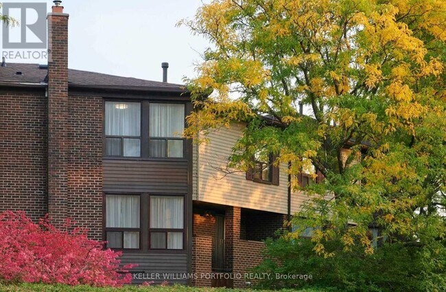 Photo - 10 Lofty Hill Way