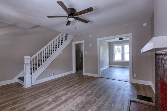 Photo - 66 Dewey St