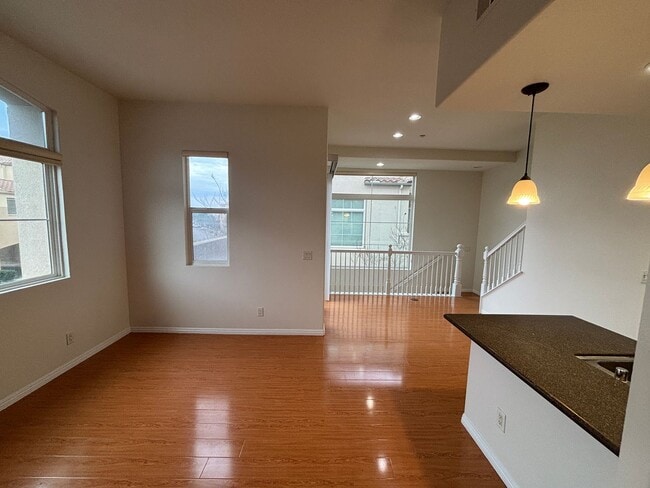 Photo - 3 Bedroom Townhome in gated Corte Bella community!!