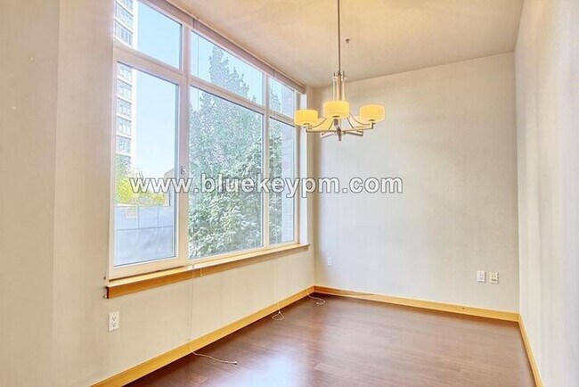 Photo - REDUCED RENT... #207- 1 Bed 1 Bath Condo in the Pearl District