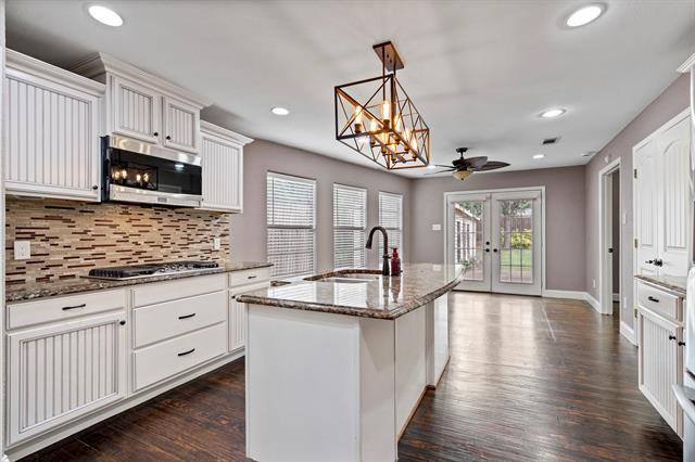 Photo - 8406 Lakemont Dr