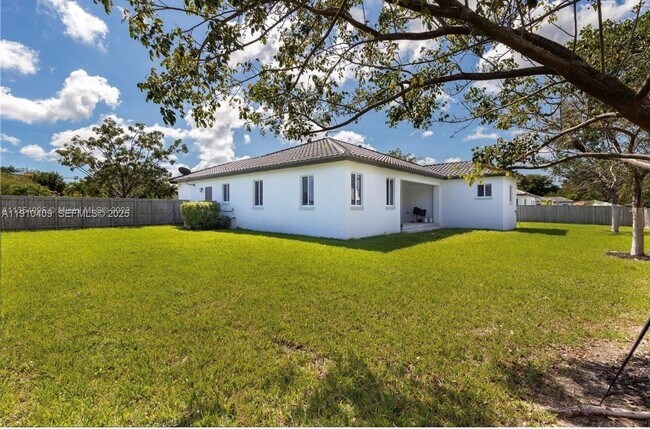 Photo - 9341 SW 174th St