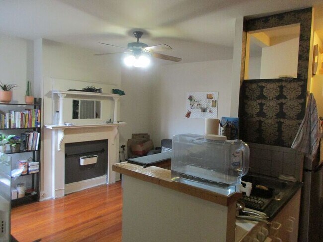 Photo - 2834 N Calvert St Unit 2R