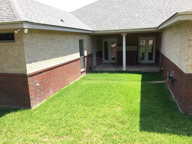 Photo - 808 Danny Cir