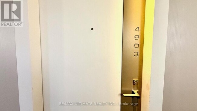 Photo - 8 The Esplanade Unité 4903