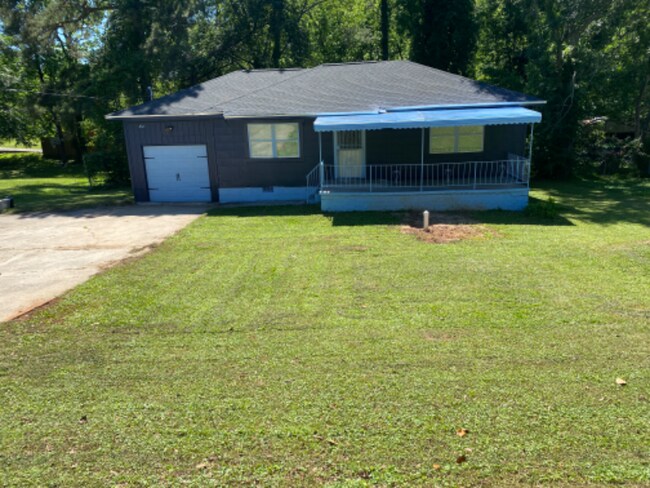 Photo - 232 Hamilton E Holmes Dr NW