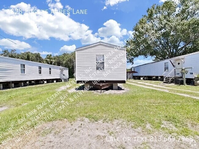 Building Photo - 6328 Eugene Acres Ln Rental