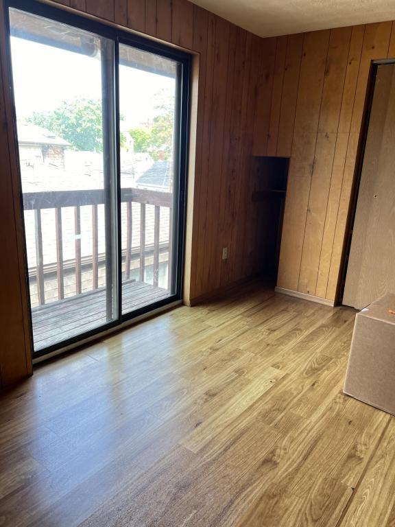 Photo - 126 W 9th Ave