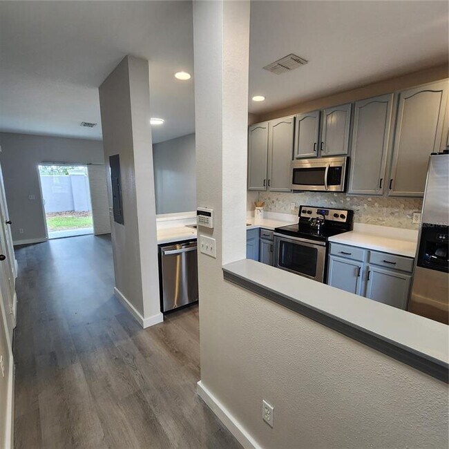 Photo - 10672 Savannah Wood Ct