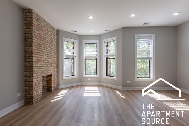 Photo - 454 W Belden Ave Unit b206