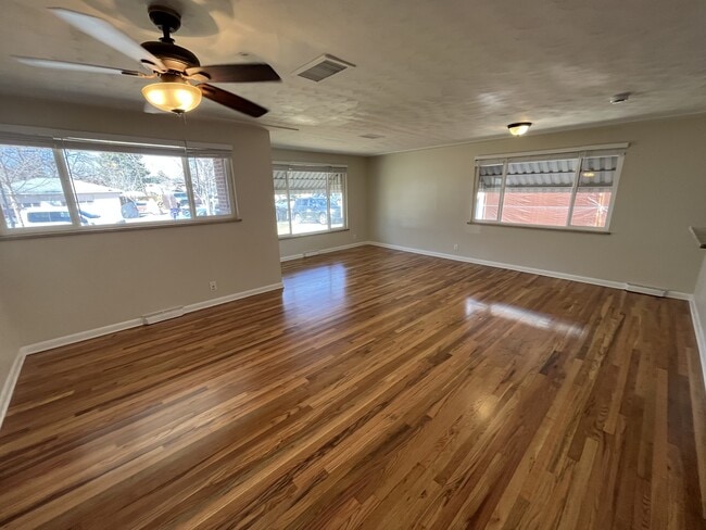 Photo - 1888 S Clay St