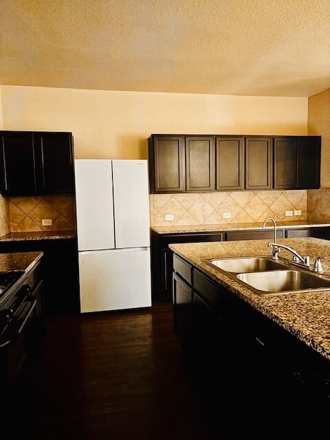 Photo - 223 Camellia Dr