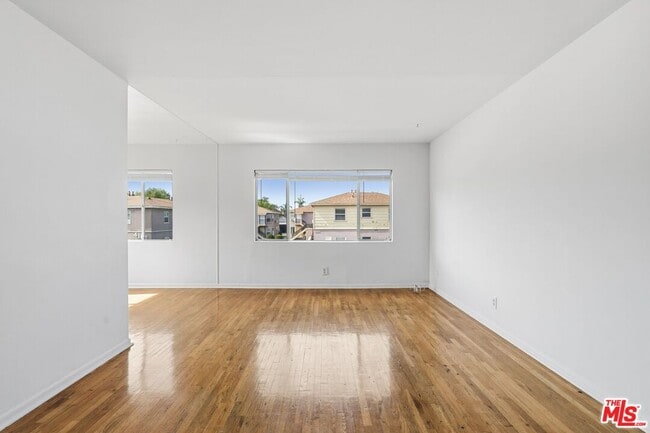 Photo - 4100 Wade St Unit 8