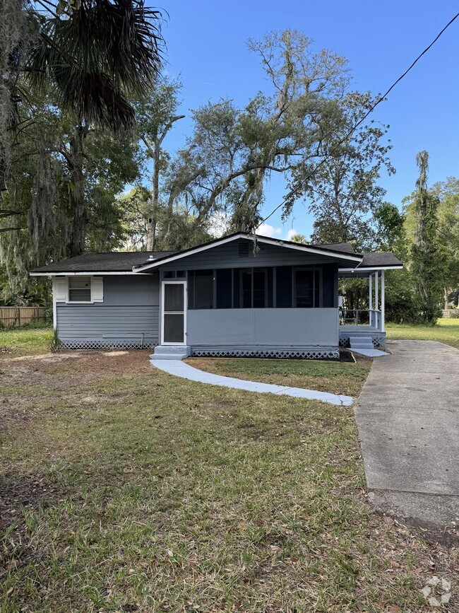 Building Photo - 11245 Fort Caroline Rd Rental