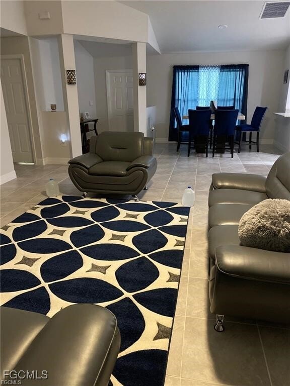 Photo - 2808 Vera Ave S