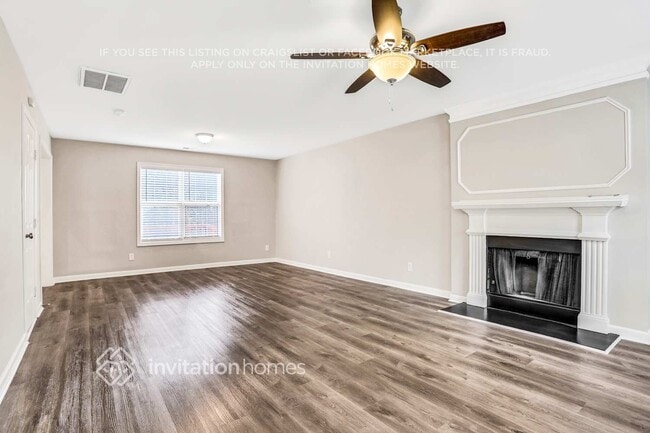 Photo - 1990 Pittston Farm Rd