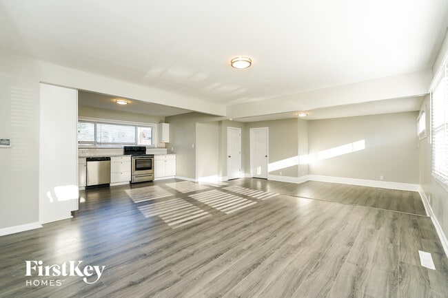 Photo - 3970 Jerome Ct