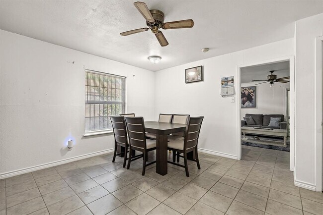 Photo - 1007 Arkansas Ave