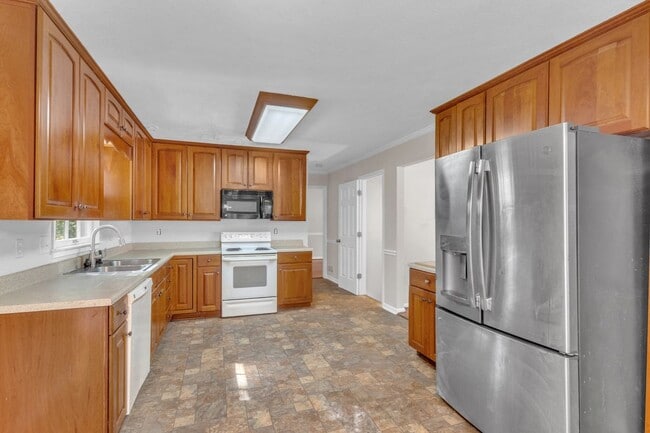 Photo - 760 Sugar Hill Ln SE