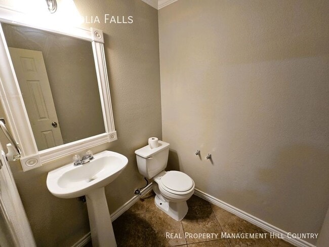 Photo - 24611 Magnolia Falls