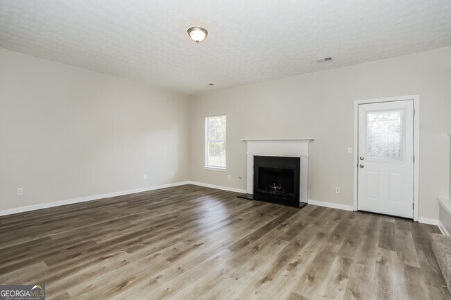 Photo - 150 Concord Terrace
