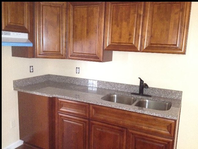 19 Hampden Ct Unit A