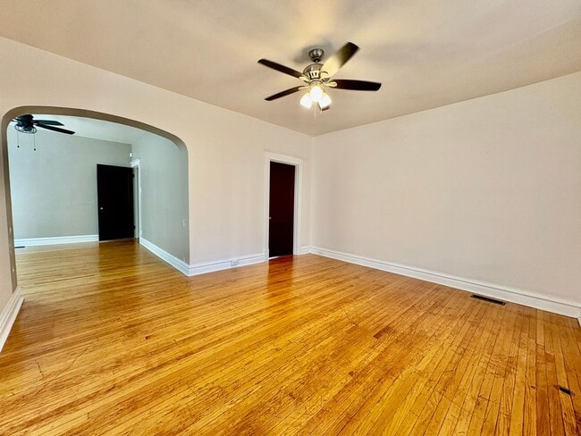 Photo - 4243 Louisiana Ave Unit 4243-B Louisiana
