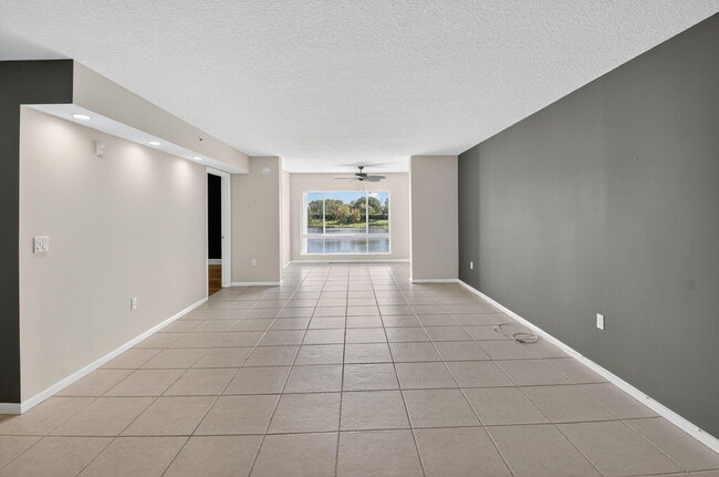 Photo - 5842 Crystal Shores Dr Unit 205