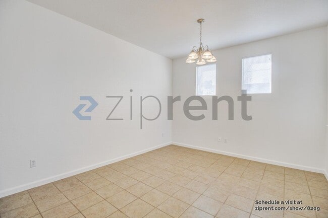 Photo - 808 Ann Marie Dr