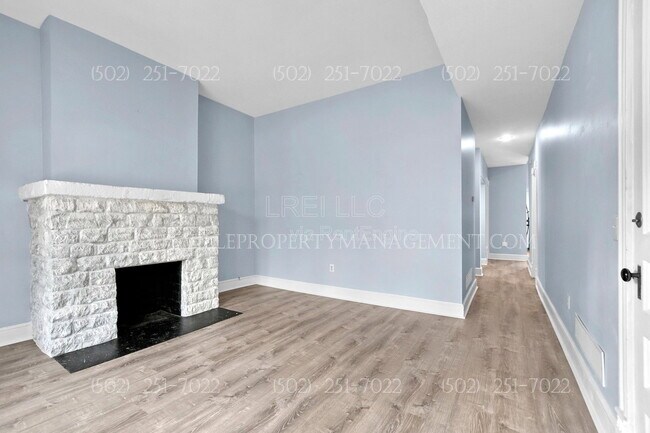 Photo - 1325 Hepburn Ave Unidad 1