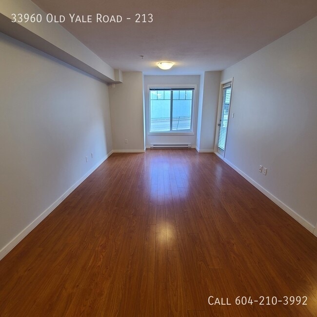Photo - Updated Condo In Downtown Abbotsford Unité 213