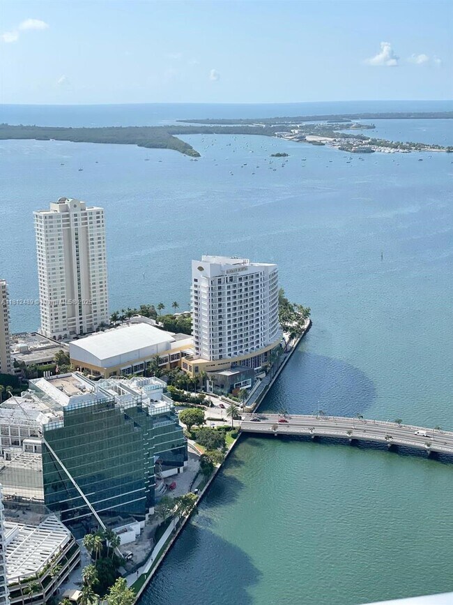 Photo - 475 Brickell Ave Unit 5107