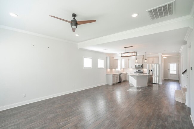 Photo - 110 Wynfield Blvd