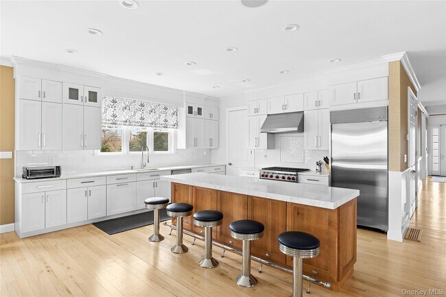 Photo - 176 Beach Ln