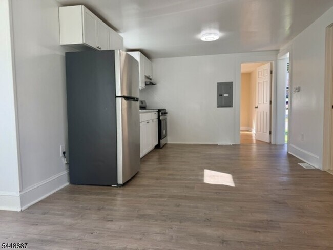 14 Hillside Terrace