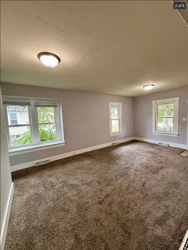 Photo - 1104 Perry Ave