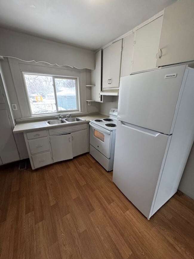 Photo - 414 Hamilton Ave